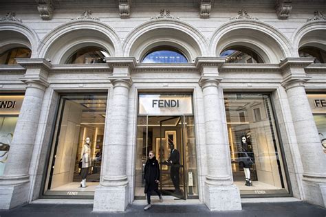 fendi abbigliamento roma|fendi roma italy.